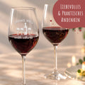 Stölzle Lausitz Weinglas mit Gravur "Drinks Well with others"