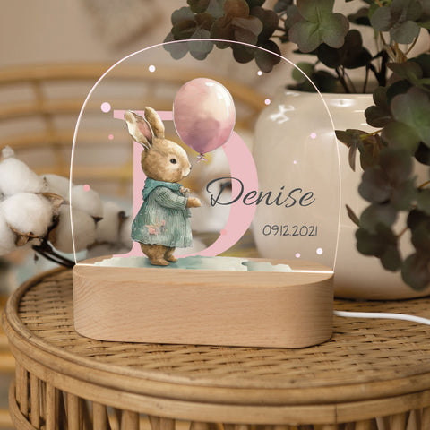 Kinder LED Nachtlicht mit Sockel aus Holz - "Initial Tiere" GRAVURZEILE – Bild 16