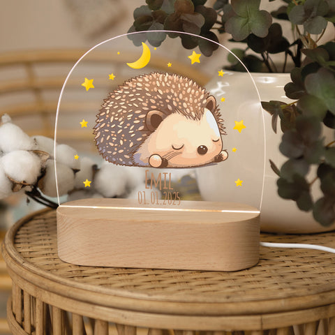 Kinder LED Nachtlicht mit Sockel aus Holz im Igel Design GRAVURZEILE – Bild 5