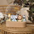 Kinder LED Nachtlicht mit Sockel aus Holz im Tiergruppe Design GRAVURZEILE – Bild 5
