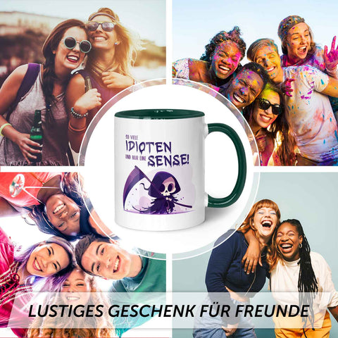 Bedruckte Tasse mit Spruch in lila - So viele Idioten und nur eine Sense