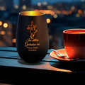 Deko Windlicht aus Glas mit Gravur - Im Stillen Gedenken - Personalisiert mit Namen & Datum - Trauer