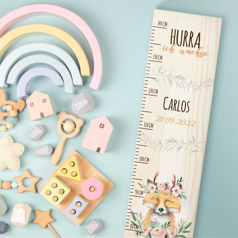 Messlatte mit Namen für Kinder im Fuchs Design