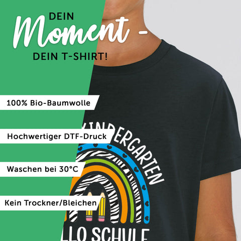 Bedrucktes T-Shirt für Kinder - Tschüss Kindergarten 2025 Regenbogen Lila