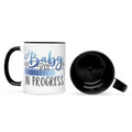 Bedruckte Tasse mit Spruch Baby in Progress