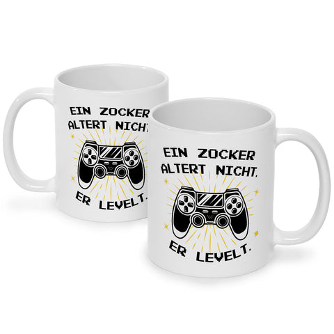 Bedruckte Tasse mit Spruch - Ein Zocker altert nicht er levelt