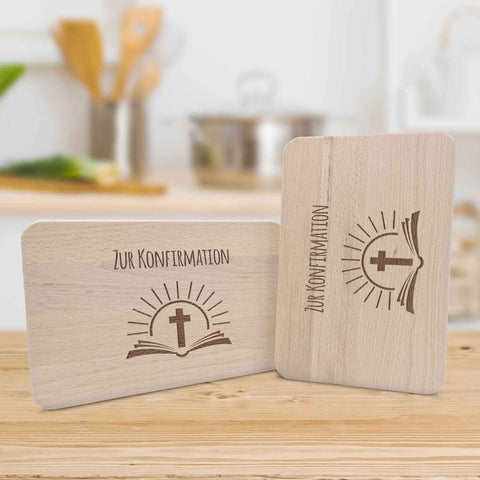 Frühstücksbrettchen mit Gravur "Konfirmation Bibel"
