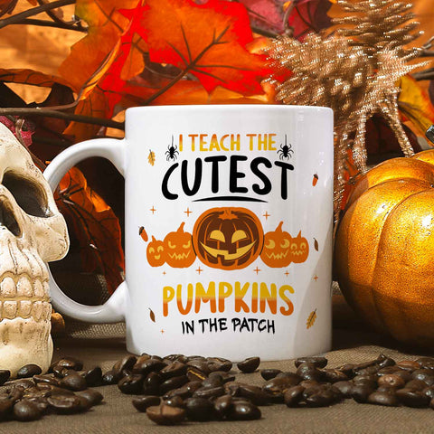 Bedruckte Tasse mit Spruch I teach the cutest Pumpkins