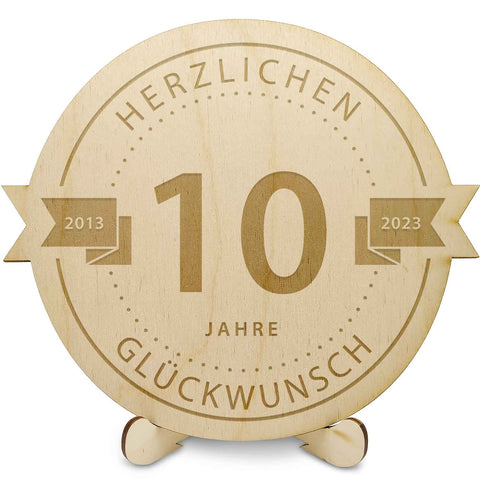 Gravierte Jubiläumsscheibe aus Holz
