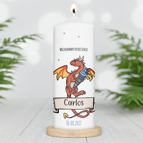 Große Kerze "Drache" mit Namen und Datum zur Einschulung