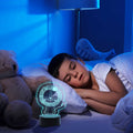 Graviertes Acrylglas im Löwe Design mit LED-Sockel