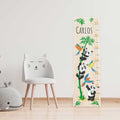 Messlatte mit Namen für Kinder im Panda Design