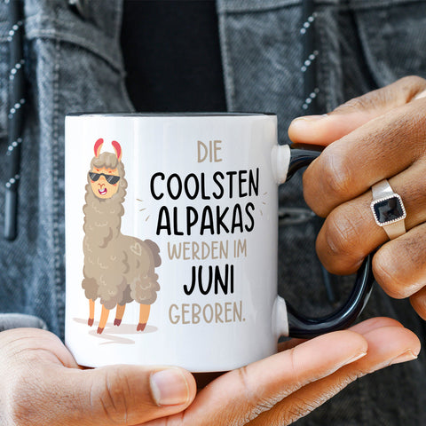 Bedruckte Tasse mit Spruch Die coolsten Alpakas