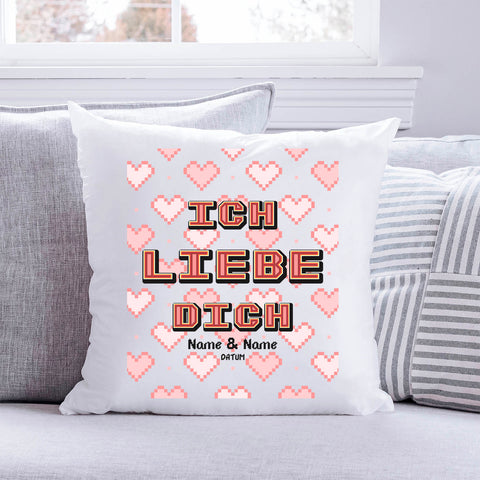 Bedrucktes Kissen mit Motiv "Pixel Heart"