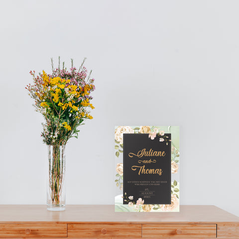 Hochzeitseinladungskarte im Roses-with-Black-and-Golden Design