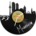 Schallplattenuhr Skyline mit Deiner Stadt