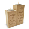 Graviertes Teelichthalter Set aus Holz im "Hand in Hand" Design