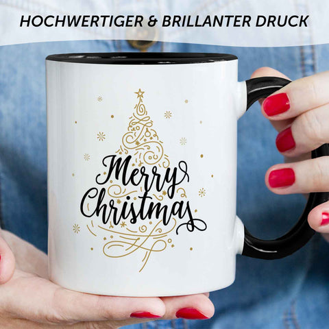 Bedruckte Tasse mit Weihnachtsmotiv im Weihnachtsbaum Design
