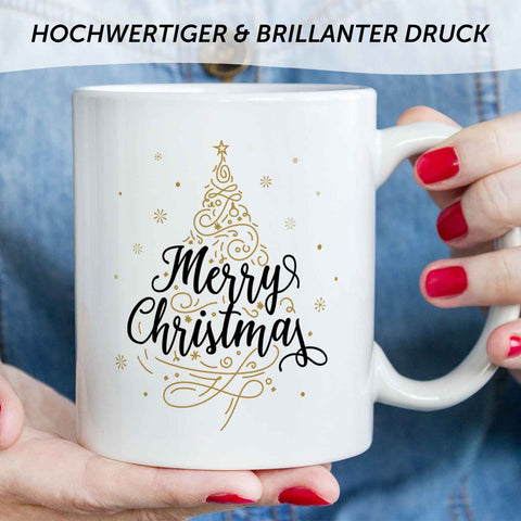 Bedruckte Tasse mit Weihnachtsmotiv im Weihnachtsbaum Design