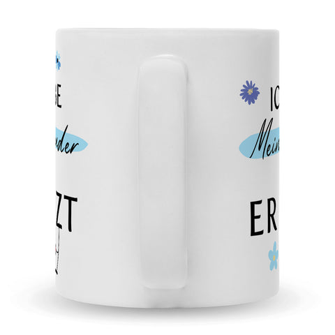 Bedruckte Tasse mit Spruch Ich liebe meinen Bruder obwohl er furzt