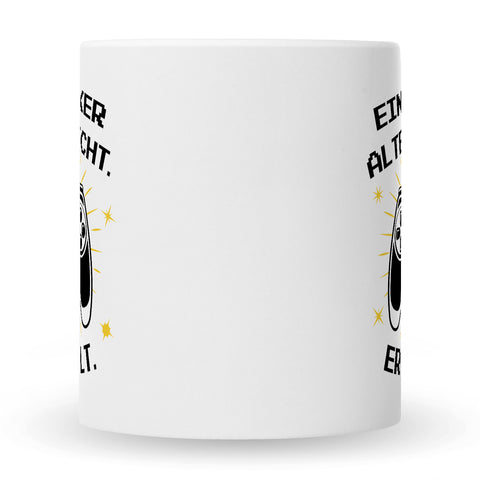 Bedruckte Tasse mit Spruch - Ein Zocker altert nicht er levelt