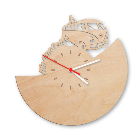 Wanduhr aus Holz Bully