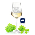 Leonardo Weinglas mit Gravur "Work Hard Drink Wine"
