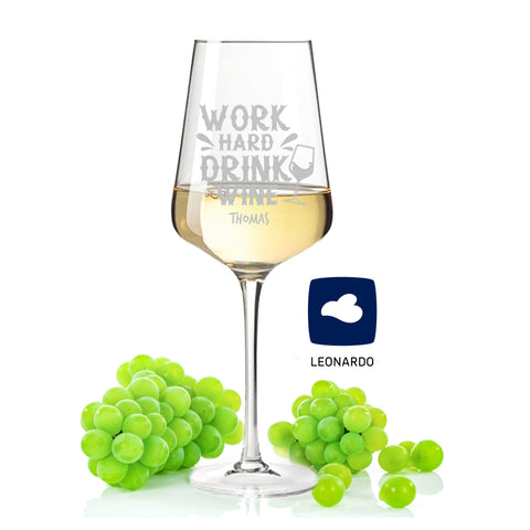 Leonardo Weinglas mit Gravur "Work Hard Drink Wine"