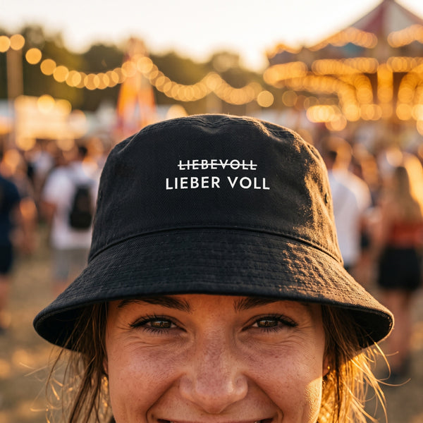 Bucket Hat Lieber voll getragen