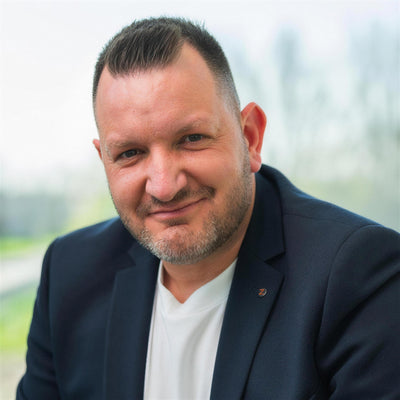 Thomas Marin Marban, Ansprechpartner für Creator bei GRAVURZEILE